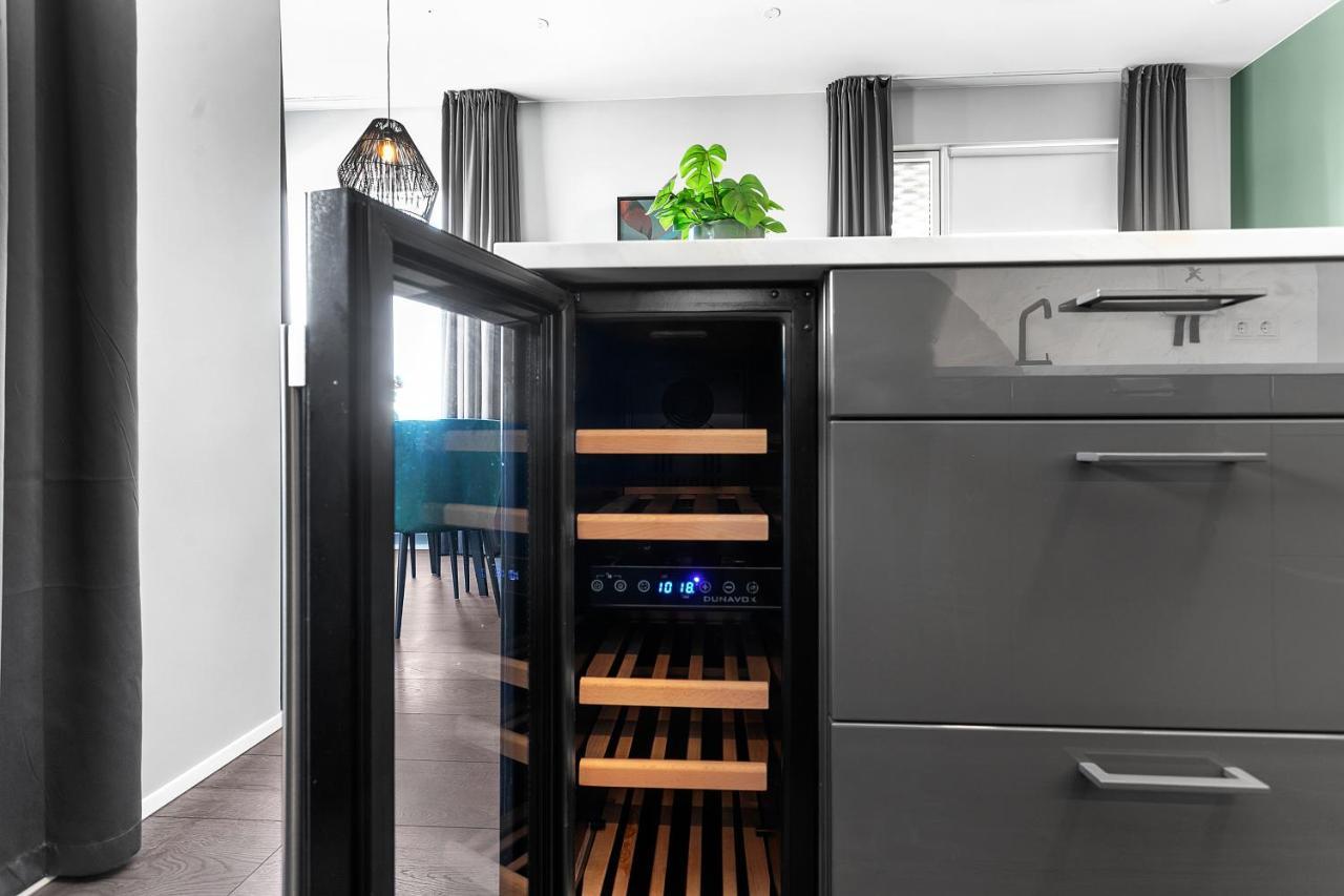 Modern Downtown Apartment - Harbour View Reykjavik Extérieur photo